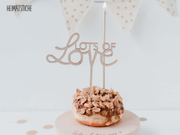 Cake Topper "lots of love"